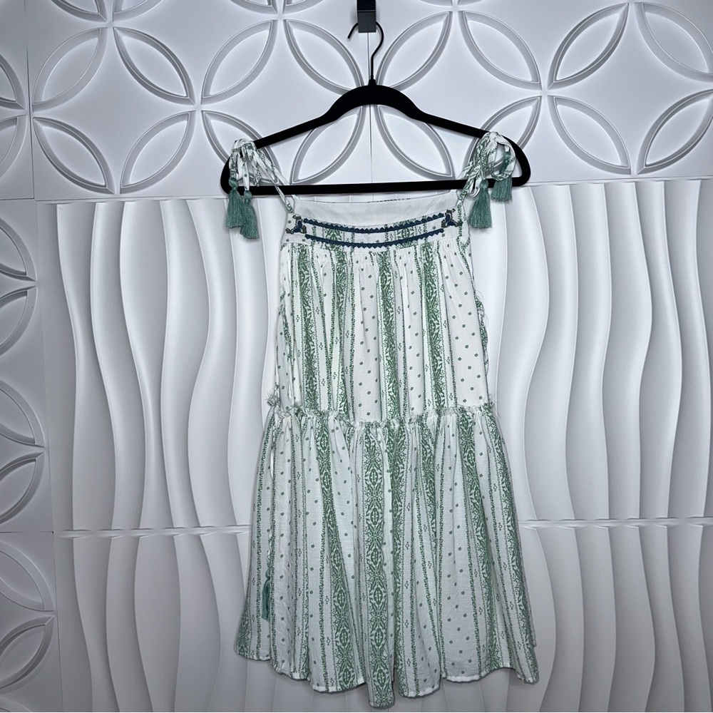 Easel NWT Sundress